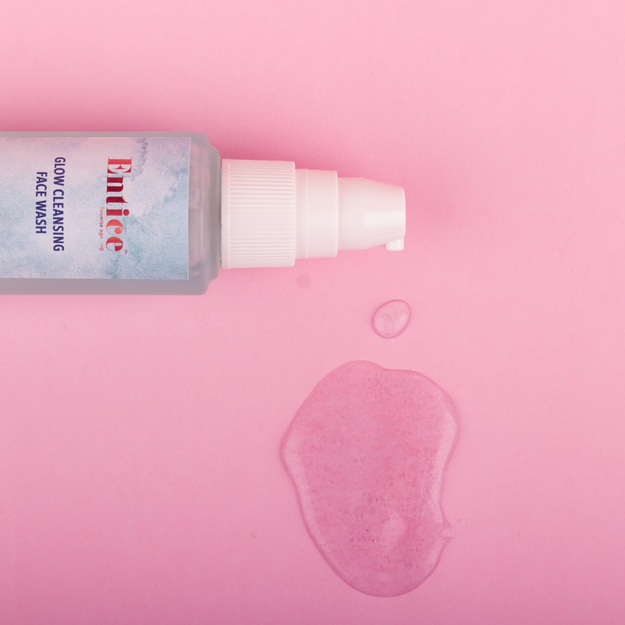GLOW CLEANSING FACE WASH