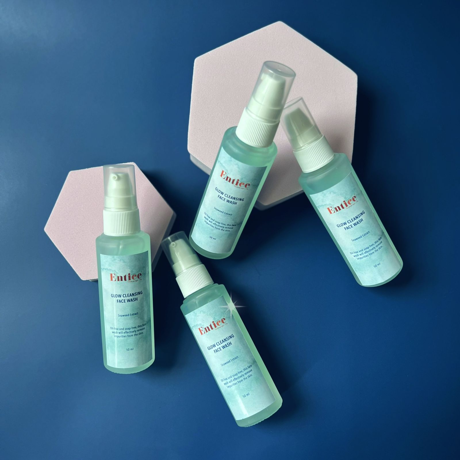 GLOW CLEANSING FACE WASH